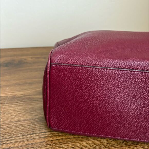 Tory Burch Leather Shoulder Bag - Picture 9 of 10